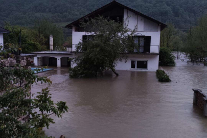 Bosna Hersek ve Hırvatistan'da sel