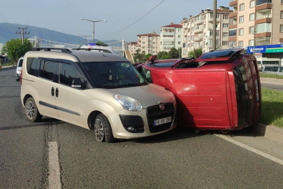Bursa'da yol verme tartışması kazaya neden oldu