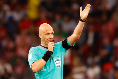 UEFA Avrupa Ligi ve UEFA Konferans Ligi finallerinin hakemleri belli oldu