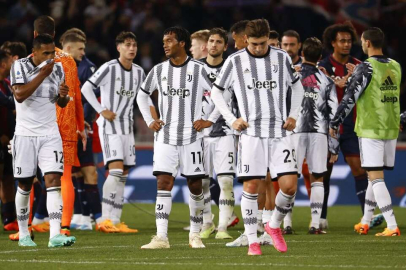 Juventus'a 10 puan silme cezası