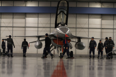 100 futbol sahası büyüklüğünde: İşte Türk savaş uçaklarının hastanesi