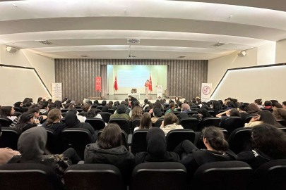 Bursa'da lise öğrencileri 'bağımlılık' konusunda bilgilendirildi
