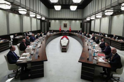 Kabine yoğun gündemle toplanıyor!