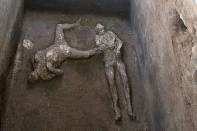 Pompei'de yeni keşif: Vezüv'deki büyük patlamada ölen kişilere ait kalıntılar bulundu
