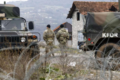 NATO’dan Kosova’ya ek askeri güç