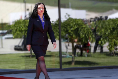 Kosova: Vucic barış istiyorsa suç çetelerini desteklemeye son vermeli