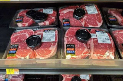 İngiltere’de et, kahve ve peynirlere alarm takan marketler artıyor