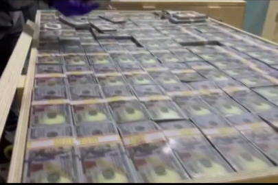 İstanbul'da sahte 1 milyar dolar ele geçirildi