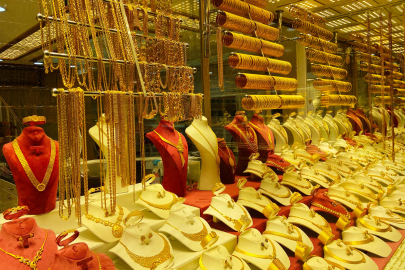 Altındaki yükseliş sürüyor