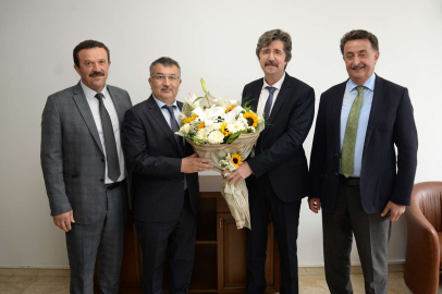 BUÜ’de yeni Rektör Yardımcısı Prof. Dr. Zekeriyya Arı oldu