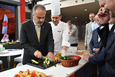 Bıçağın ustaları Bursa'da buluştu