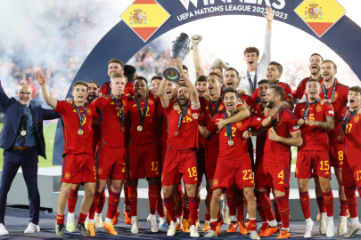 UEFA Uluslar Ligi'nde şampiyon İspanya