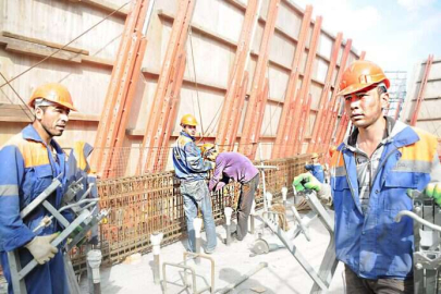 Kaçak göçmen çalıştıranlara kötü haber!