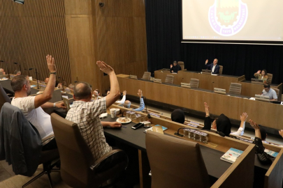 İnegöl Belediye Meclisi temmuz ayı toplantısını gerçekleştirdi