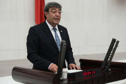 İYİ Partili Ataş'tan Meclis'te emekli aylığı tepkisi: Zam varsa maaş neden aynı?