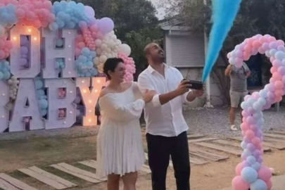 Ezgi Mola ve Mustafa Aksakallı çiftinin bebeğinin cinsiyeti belli oldu