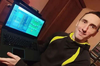 Football Manager'da yeni dünya rekoru: 453 gün boyunca menajerlik yaptı