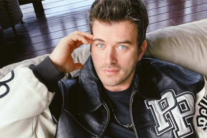 Kıvanç Tatlıtuğ’un pozu sosyal medyayı salladı