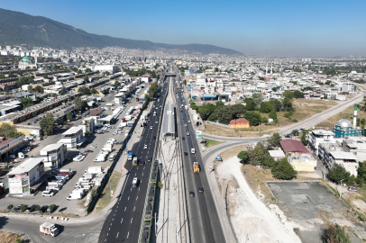 Bursa'da yoğun asfalt mesaisi
