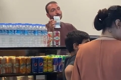 Oyuncu Görkem Sevindik hastane kantininde satış yaparken görüntülendi