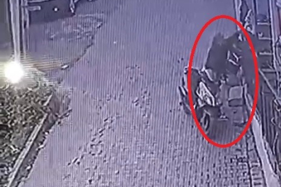 Bursa'da hırsızlar balkonda asılı çamaşırları çaldı!