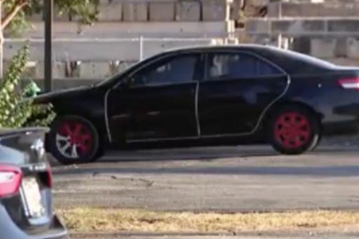 Arabada bırakılan 3 aylık bebek sıcaktan öldü