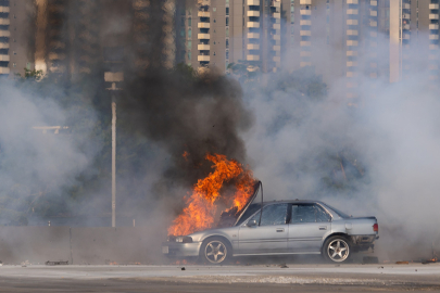 Aşırı sıcak havalarda araç yangınlarına karşı uyarı