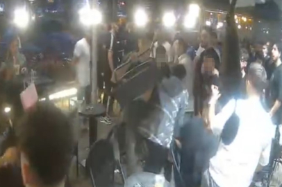 İstanbul'da husumetli magandalar kafe bastı!