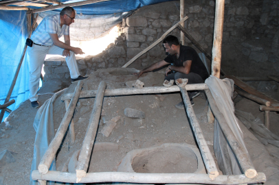 Harput'ta 700 yıllık metal atölyesi keşfedildi