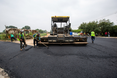 Bursa'da asfalt mesaisi sürüyor
