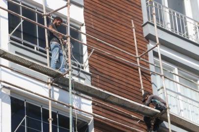 Deprem bölgesinde usta sıkıntısı