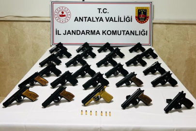 Antalya'da silah kaçakçılığı operasyonu