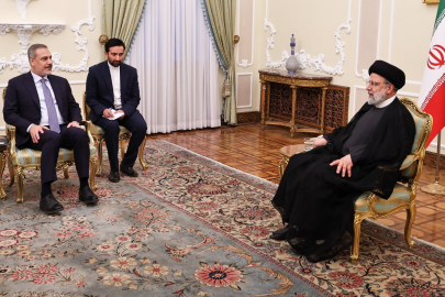 Dışişleri Bakanı Fidan, İran Cumhurbaşkanı Reisi ile görüştü