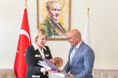 İngiltere Büyükelçisi Morris'ten Tunç Soyer'e ziyaret