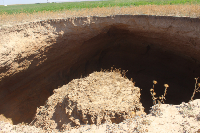 Konya'da 20 metre çapında yeni obruk