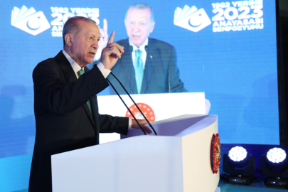 Cumhurbaşkanı Erdoğan'dan anayasa çağrısı