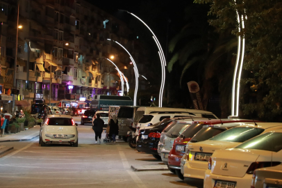 Gemlik’te o sokak ışıl ışıl