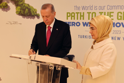 Cumhurbaşkanı Erdoğan Küresel Sıfır Atık İyi Niyet Beyanı'na ilk imzayı attı