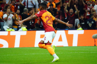 Tete, UEFA Şampiyonlar Ligi'nde haftanın ilk 11'ine seçildi