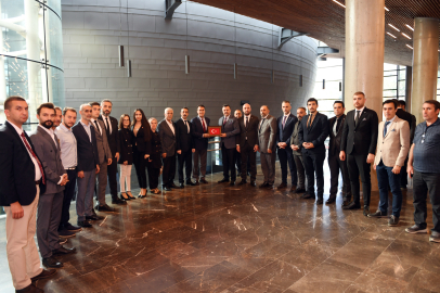 MHP Osmangazi’den Dündar’a ziyaret