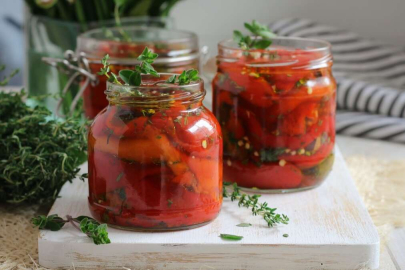 Evde yapılan konserveleri tüketirken dikkat