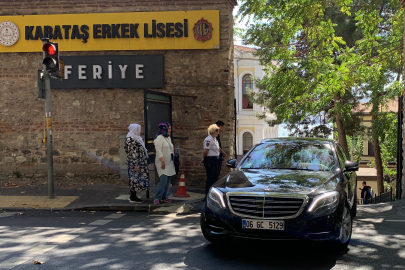 Prens Edward Kabataş Erkek Lisesi'ni ziyaret etti