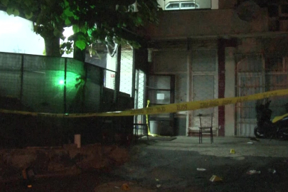 İstanbul'da kahvehaneye silahlı saldırı: 4 yaralı