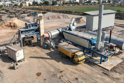 Karacabey Belediyesi kendi asfaltını üretiyor