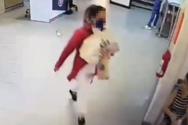 İzmir'de 3 günlük bebek hastaneden kaçırıldı