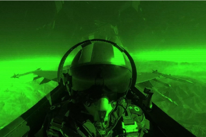 Irak'ın kuzeyine hava harekatı