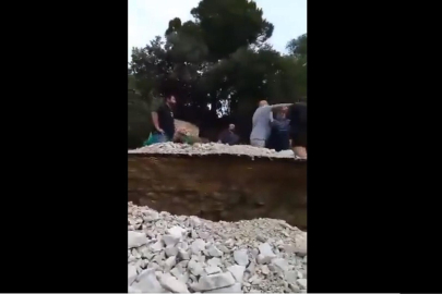 Yunanistan'da belediye başkanı sel mağduruna tokat attı