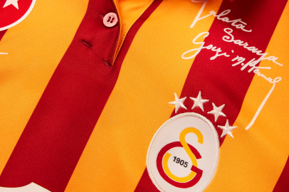 Galatasaray'dan, Cumhuriyet'in 100. yılına özel forma