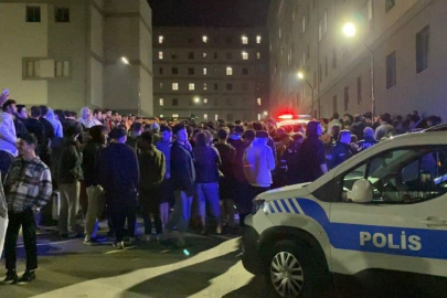 Bursa'da öğrencilerin kötü yemek protestosu