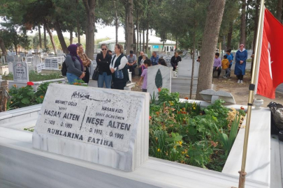 Neşe öğretmen ve babası, şehadetlerinin 30. yılında anıldı